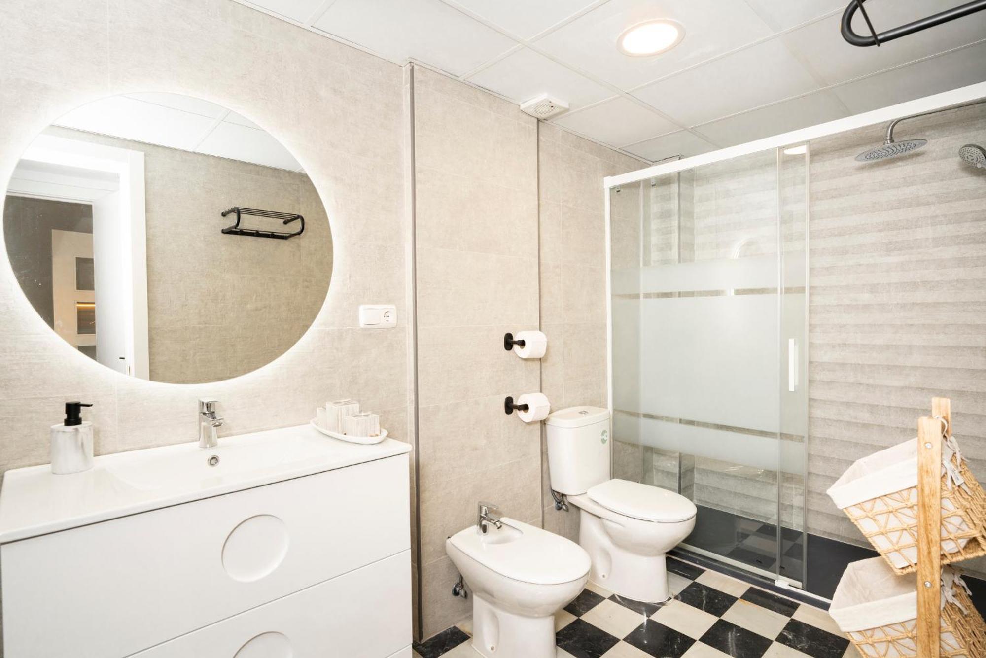 Apartment Ronda 193 Junto A Hospitales Y Cerca Centro Con Parking Gratis Granada