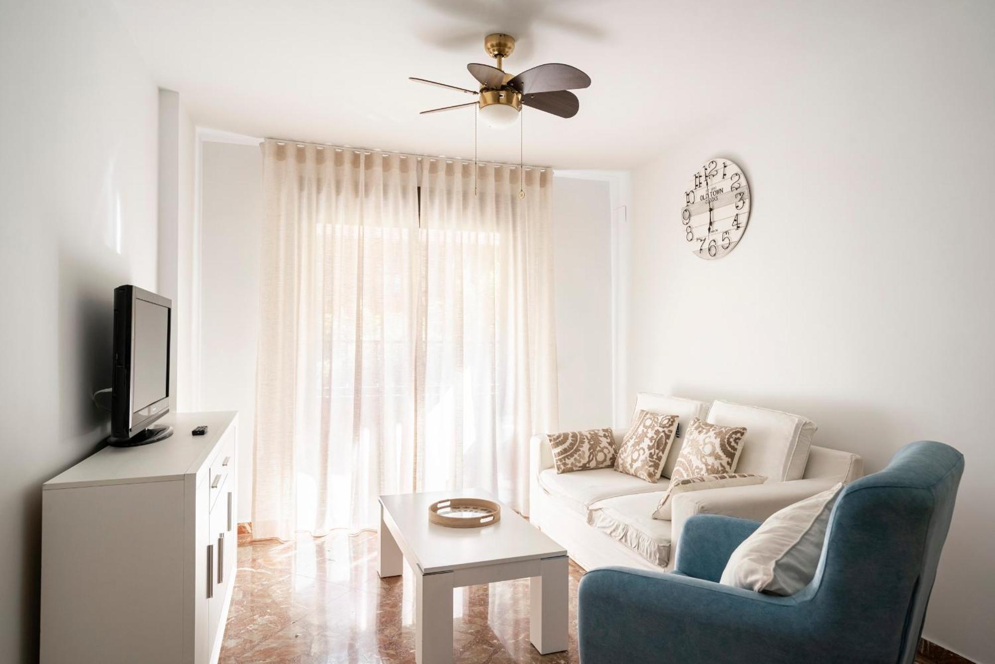 Apartment Ronda 193 Junto A Hospitales Y Cerca Centro Con Parking Gratis Granada